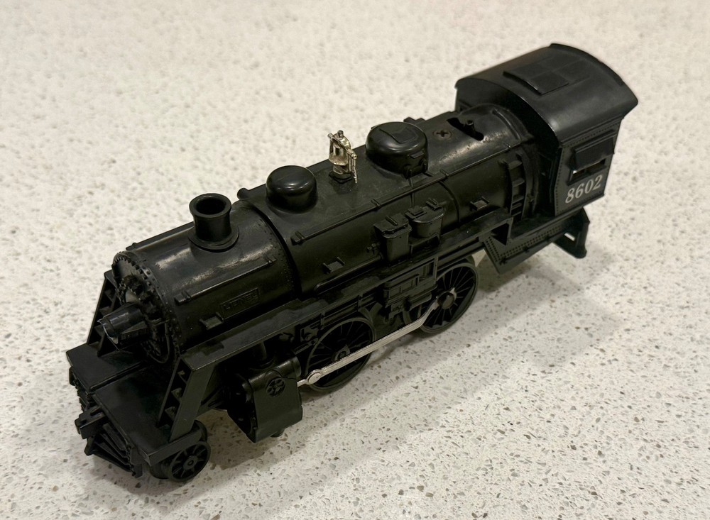 Lionel Black River Freight MPC Steam Train Set With Box - Used