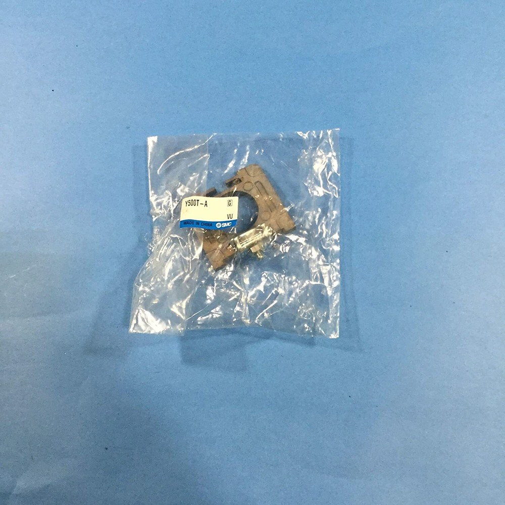 1 PCS SMC Y500T-A Interface Compact Spacer New ✦KD