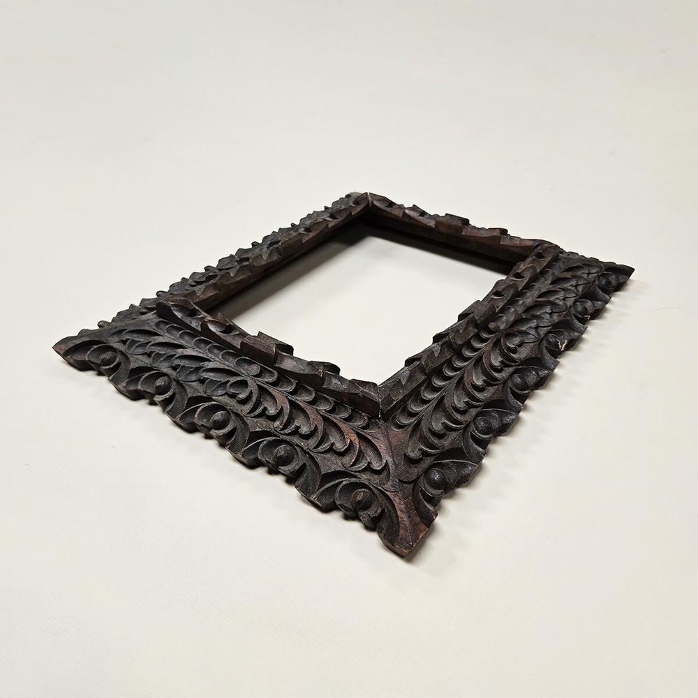 6.5" x 9" - Hand-carved Solid Wood Picture Frame