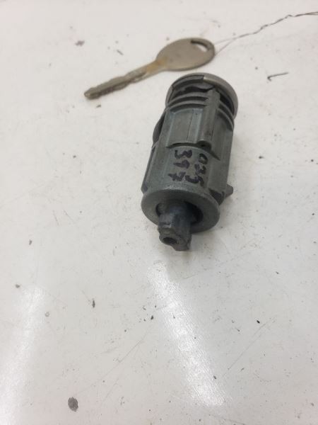 Ignition Switch Fits 2001-2006 DAKOTA Genuine OEM