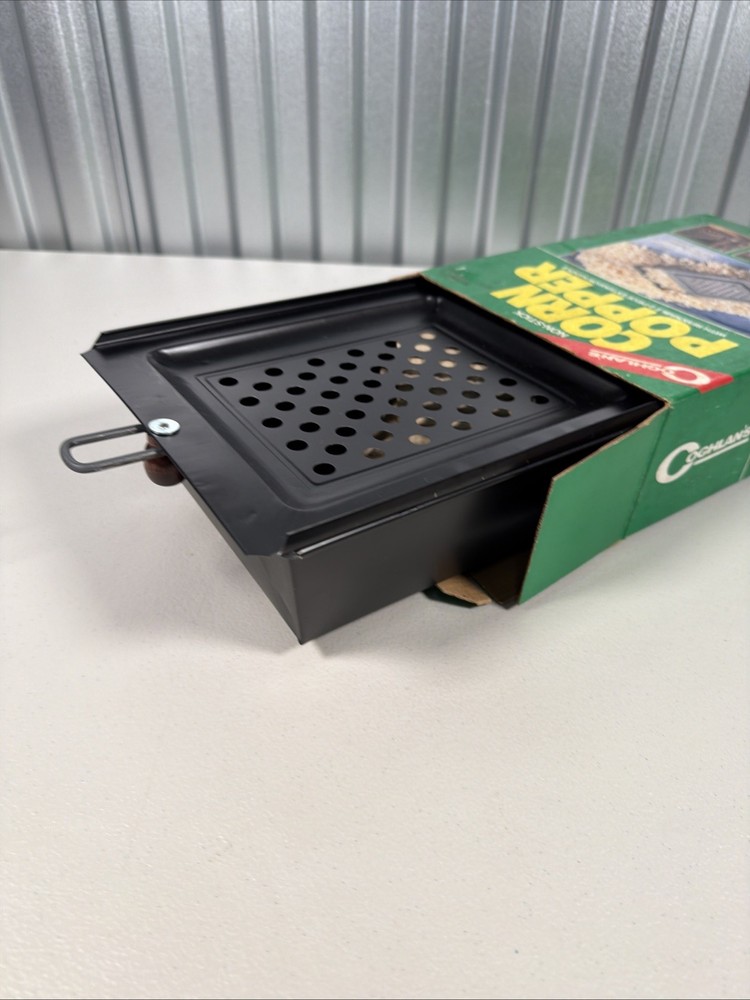 NEW Coghlan's Campfire Corn Popper Non-Stick Popcorn Maker