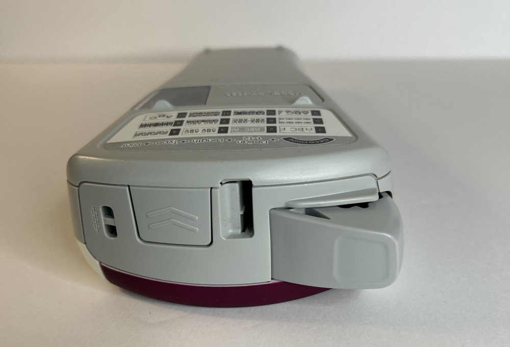 BROTHER P-Touch PT-1090 LABEL MAKER Electronic (TESTED, WORKS)