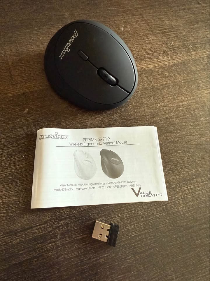 Perixx PERMICE-719 Wireless Vertical Mini Mouse