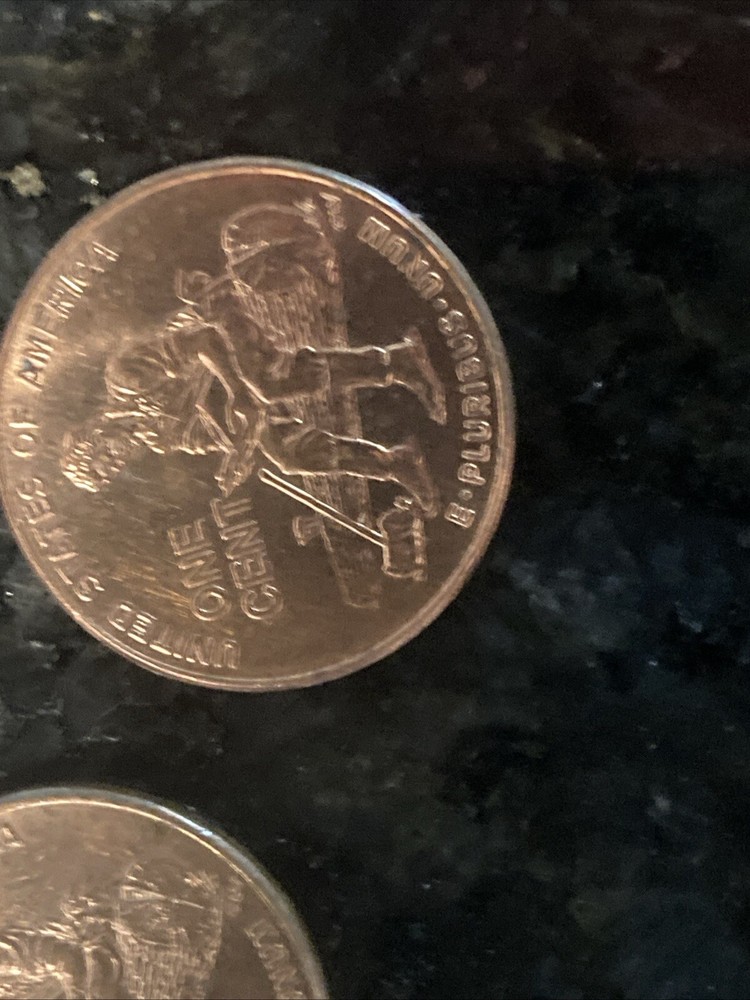 2009 Lincoln sitting on a log Penny No Mint Mark Errors