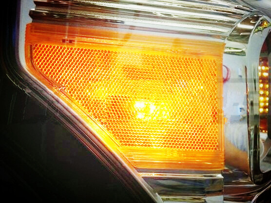 LED Front Side Marker Light Bulb For 2003-2006 Chevrolet Silverado 1500,Corner