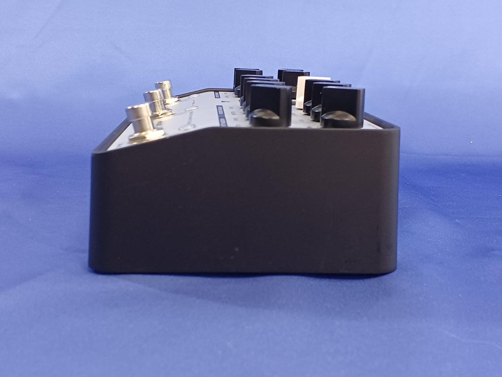 TWO NOTES ReVolt Guitar Pre