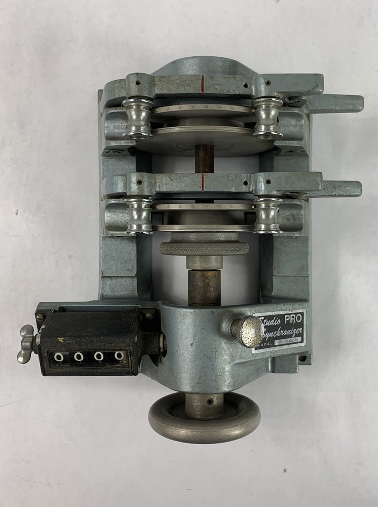 Studio PRO SS-126422-16 Vintage Synchronizer