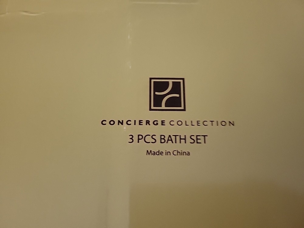 Concierge Collection Bath Accessory Collection 3 Piece Bathroom Set B24