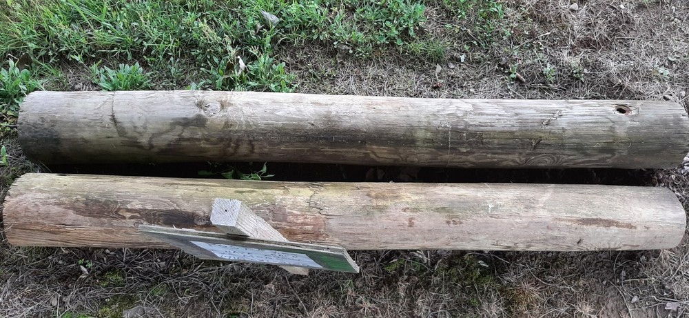 25-Wood Post