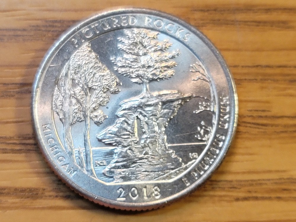 2018-p Pictured Rock ATB Quarter with Die Chips.