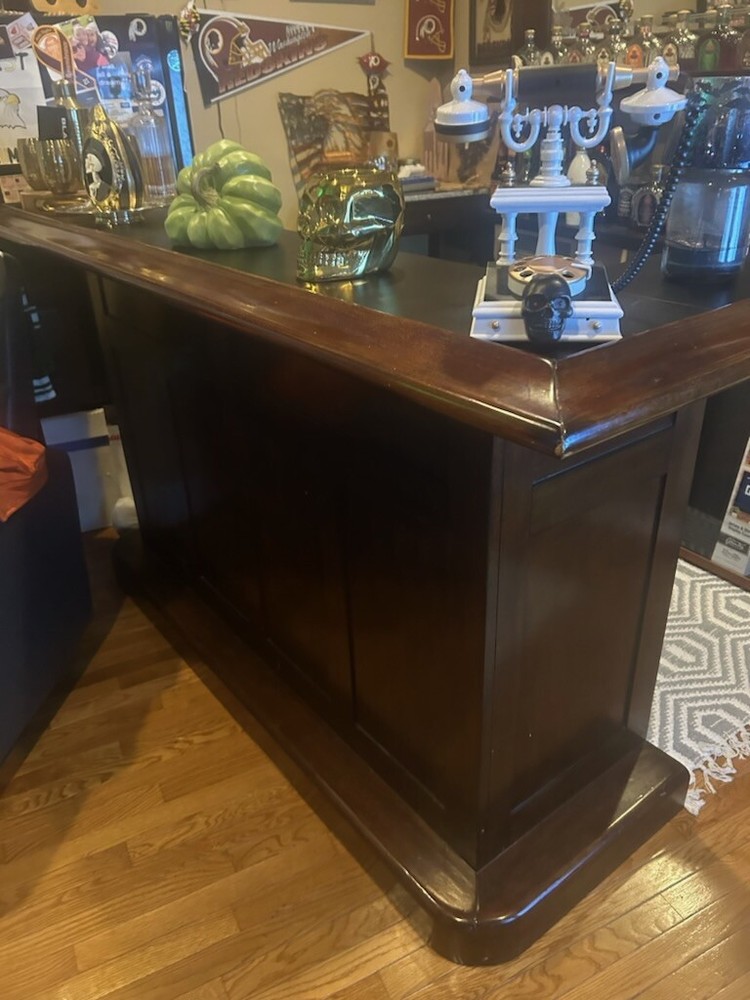 Dry Bar