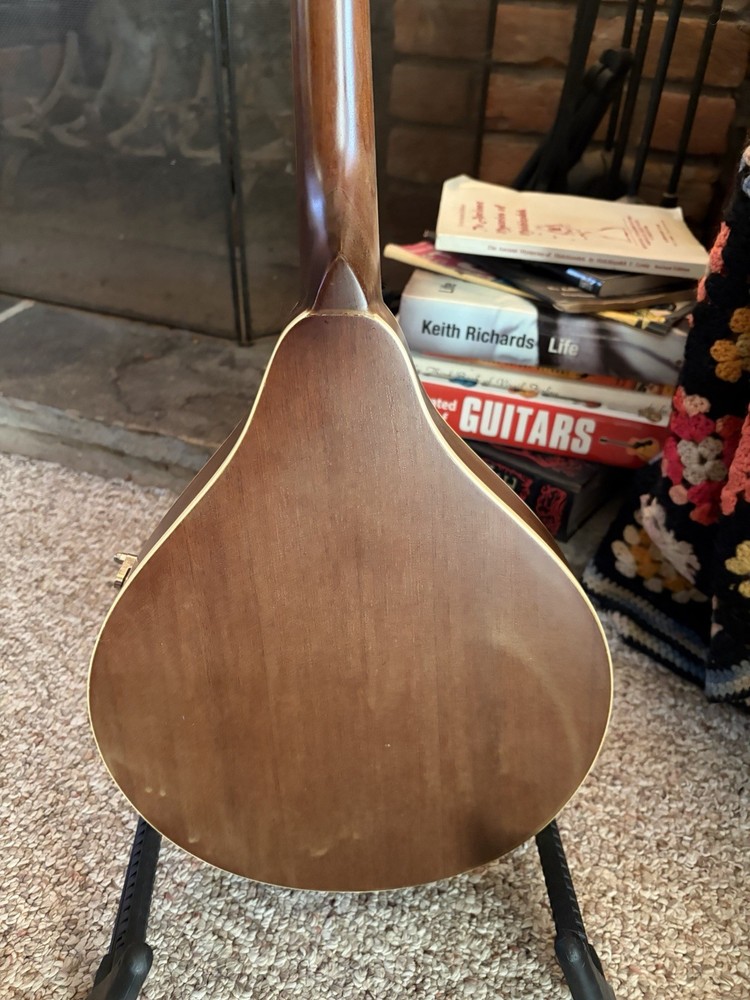 Hondo A-Style HM6 Mandolin