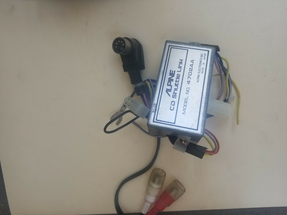 ////ALPINE CD Shuttle Link 4702AA CD Changer DIRECT CONNECT for early ACURA