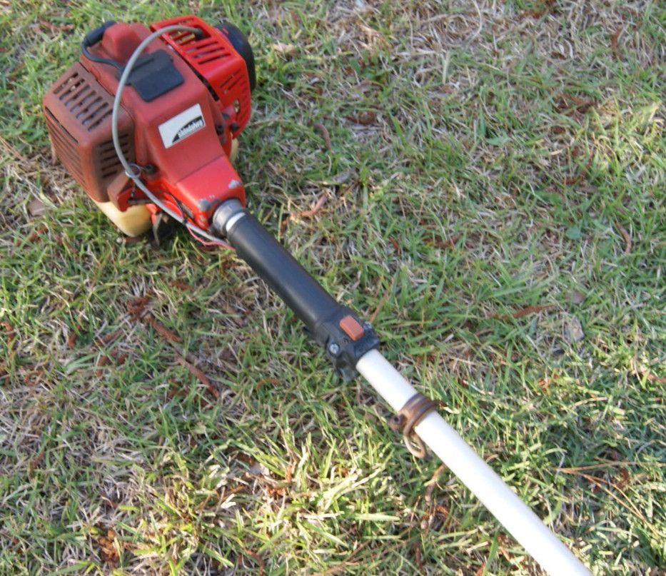 SHINDAIWA T270 STRING TRIMMER