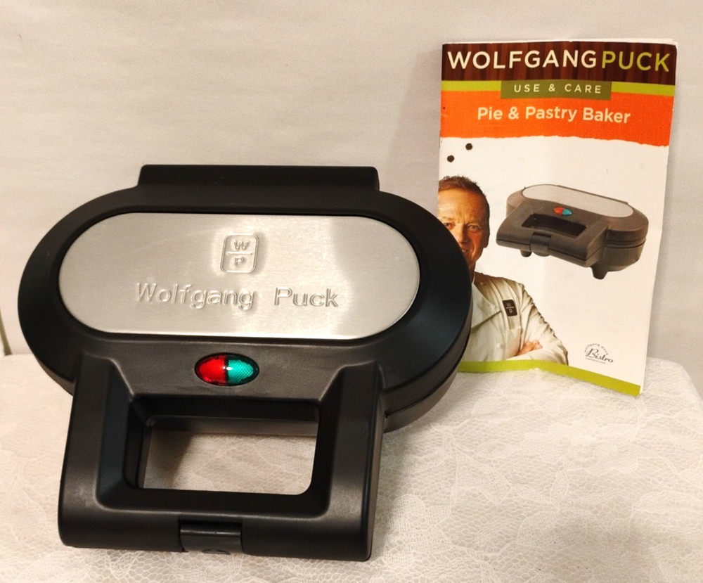 Wolfgang Puck BPM00020 Mini Pie Maker tested. Clean