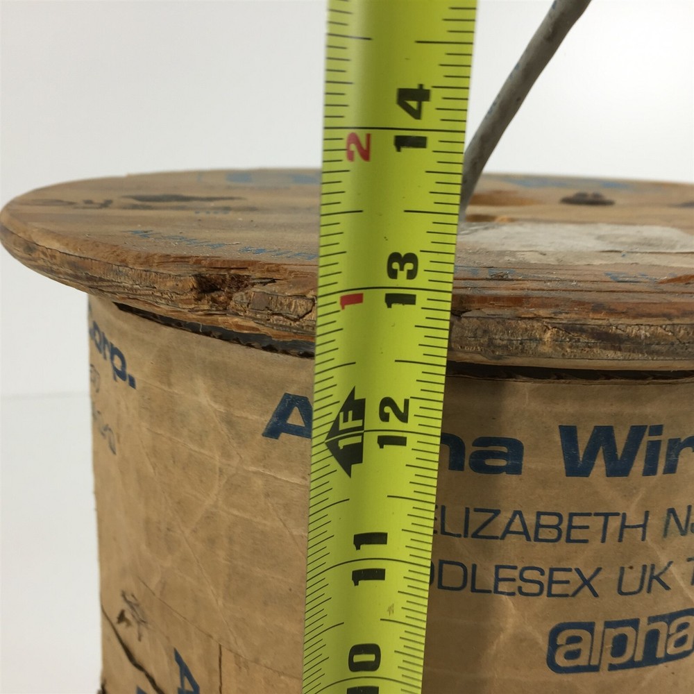 Alpha 1304C Multi-Conductor Cable 22awg 3/PR Solid 1000' Gray