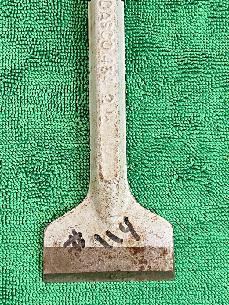 Dasco 2-1/2" Masonry Chisel #434