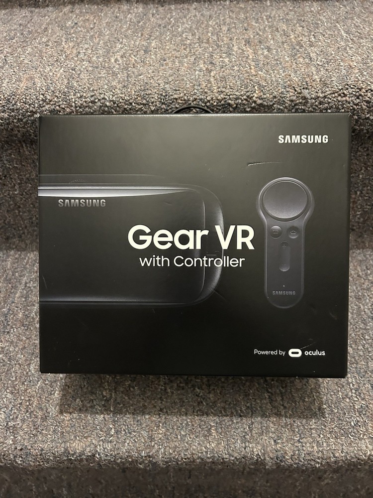Samsung Gear Vr With Controller  Open Box Powered By Oculus