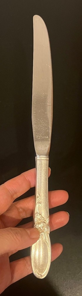 Oneida Community White Orchid Dinner Knife 9.5" Silver Plate Handle