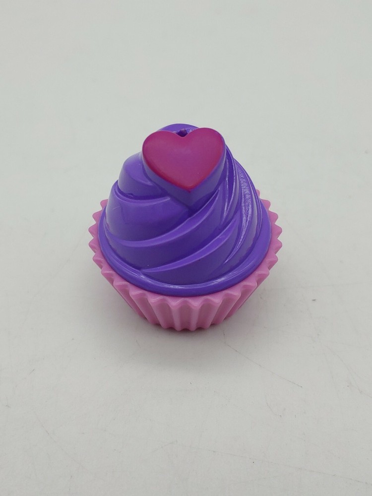 Spin Master Zoomers Puppies Cupcake *** Cupcake accessory only***