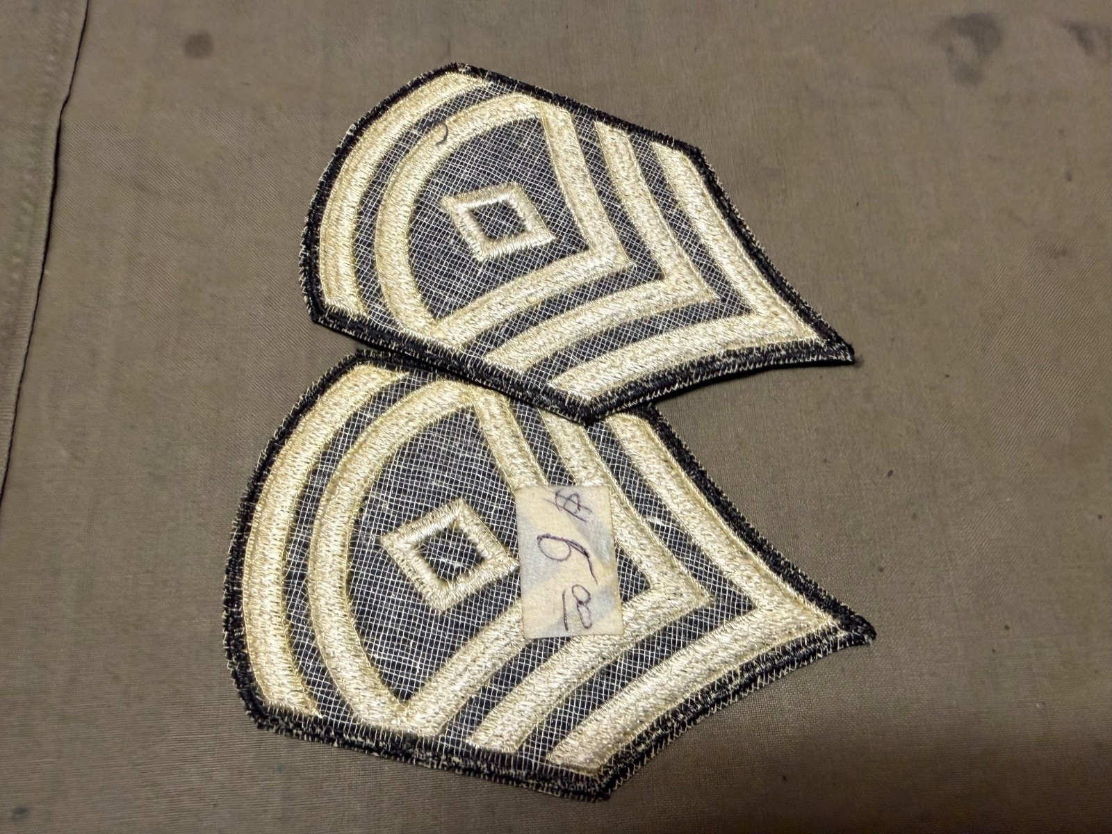 ORIGINAL EARLY WWII US ARMY NCO MASTER SERGEANT JACKET INSIGNIA WOOL CHEVRONS