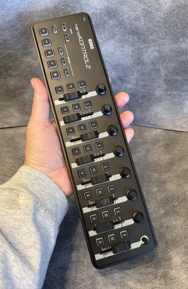 Korg nanoKONTROL2 Black Slim-Line USB Controller Model nanoKNTRL2