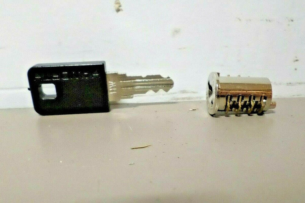 Haworth HW149 Key With Lock Core