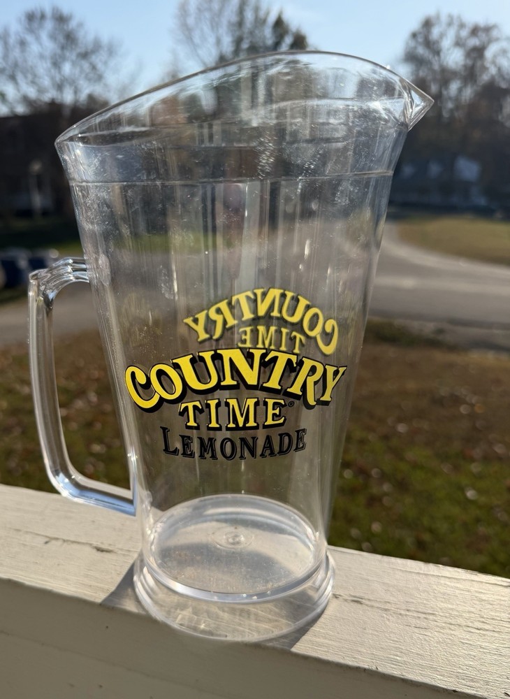 Country Time Lemonade Pitcher 2 Quart Hard Plastic