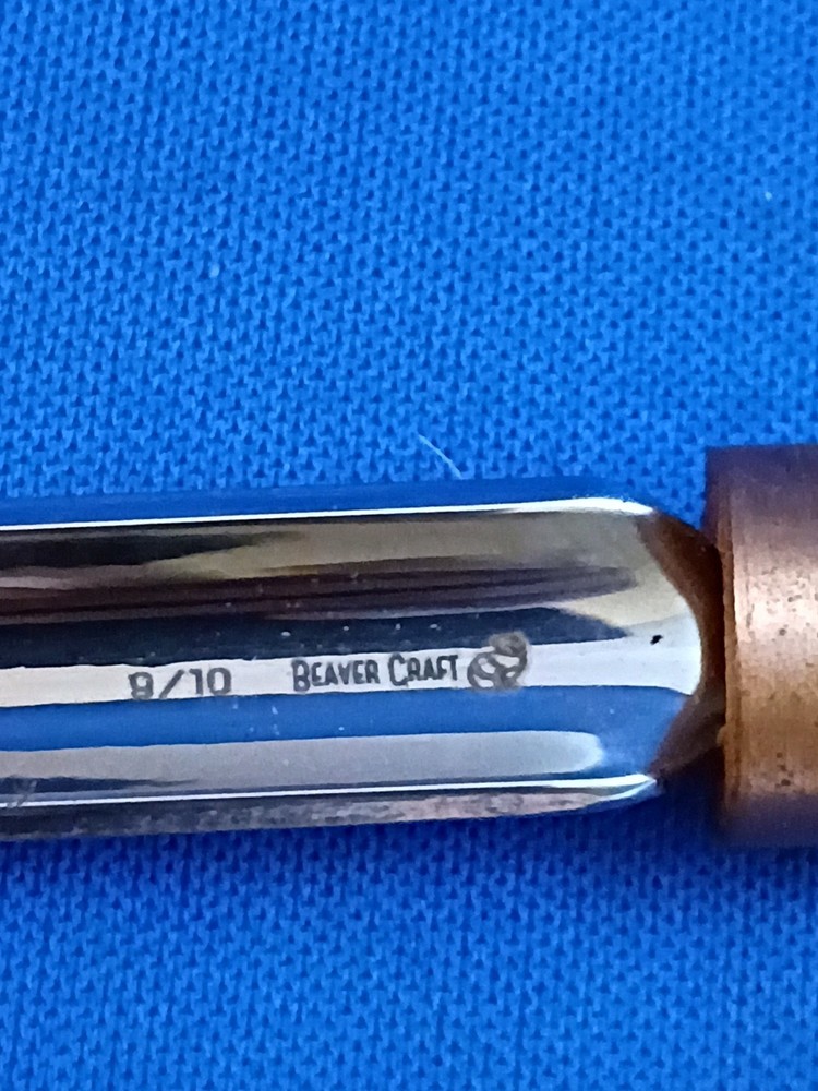 Straight Rounded Chisel BeaverCraft Excellent Pre-owned Never Used Model 9/10