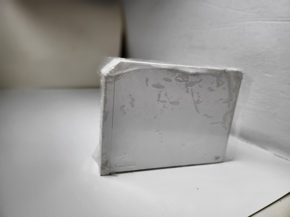 NEW White Wii Replacement shell casing Front & two sides (no buttons) #18Q