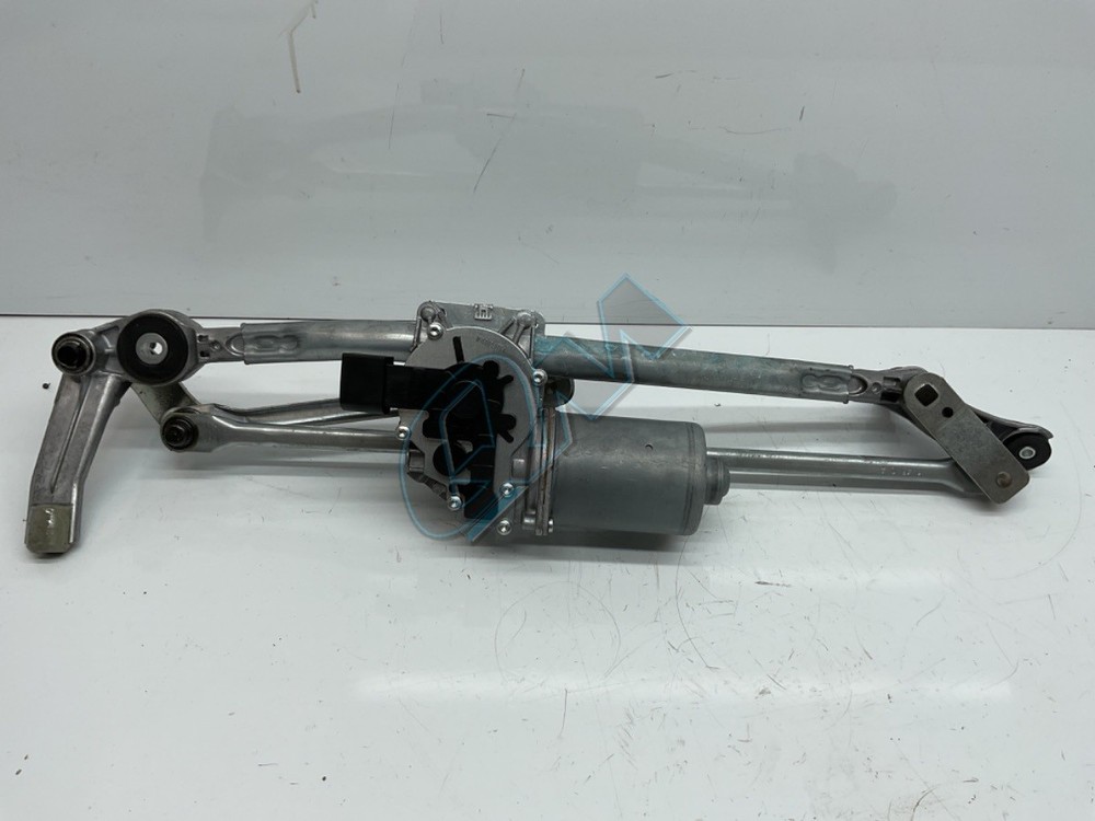 BMW Front Windscreen Wiper Motor & Linkage 3 Series E90 E91 E92 E93 6978264