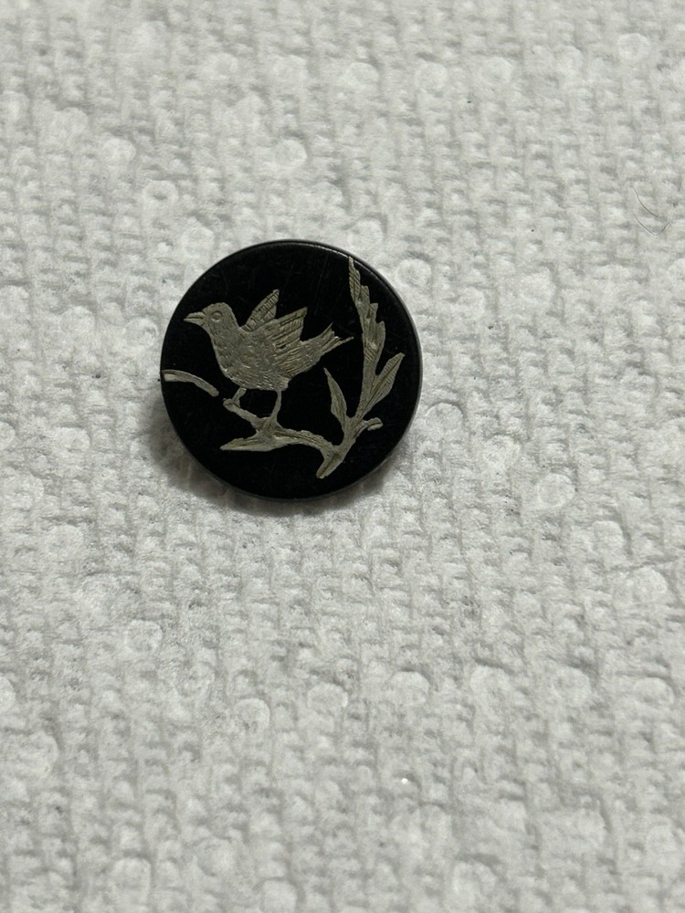 Bird on a Branch Horn Button With Silver Inlay