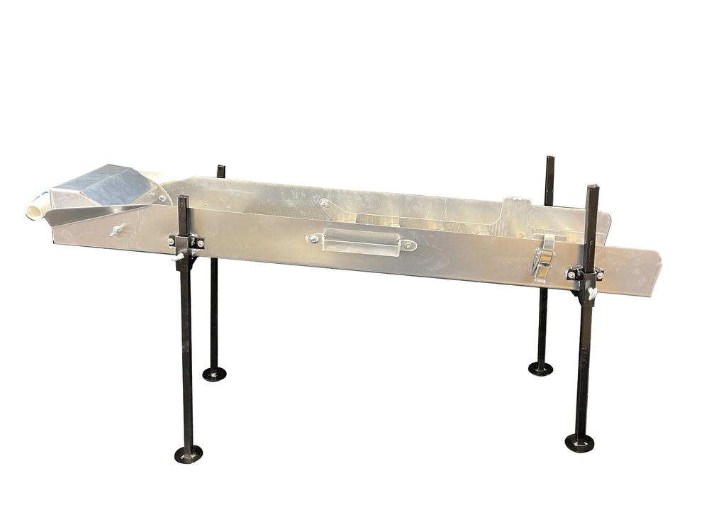 7.5" Power Sluice Box With Pump and Stand