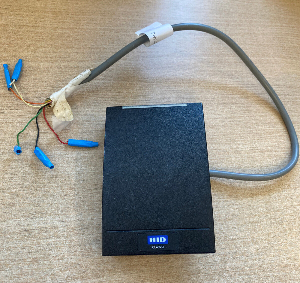 HID iCLASS SE Readers (R40)