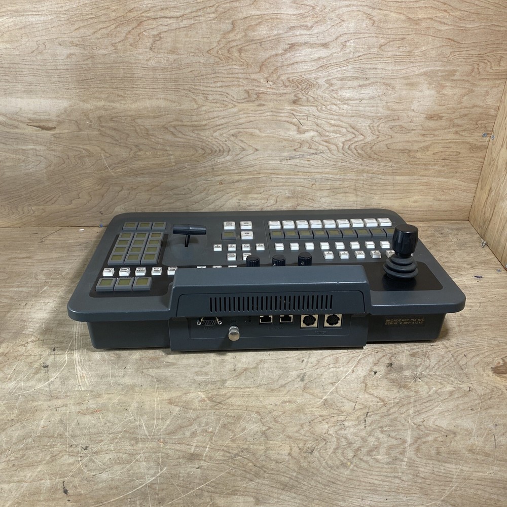 Broadcast Pix 1000 Panel Switcher - UNTESTED AS IS
