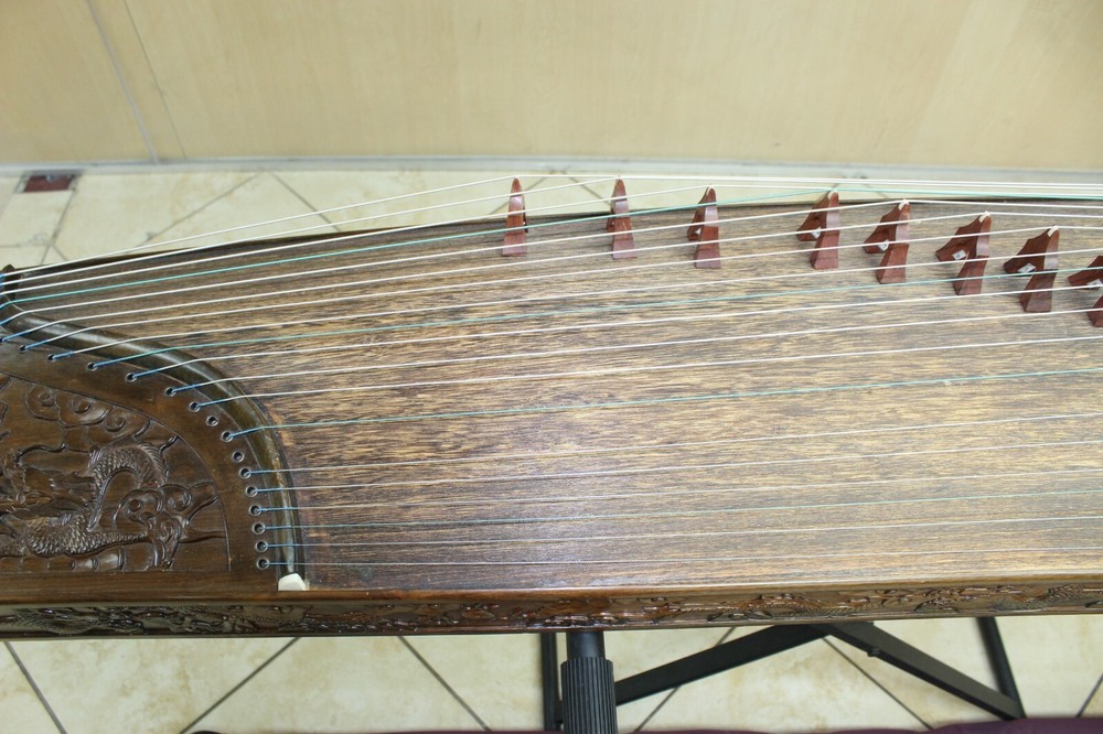 Guzheng Chinese 21 String Harp 52" Instrument