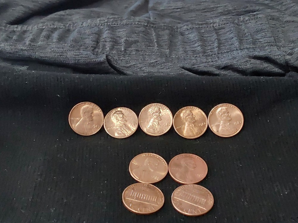 1982 LINCOLN PENNYS SET NO MINT