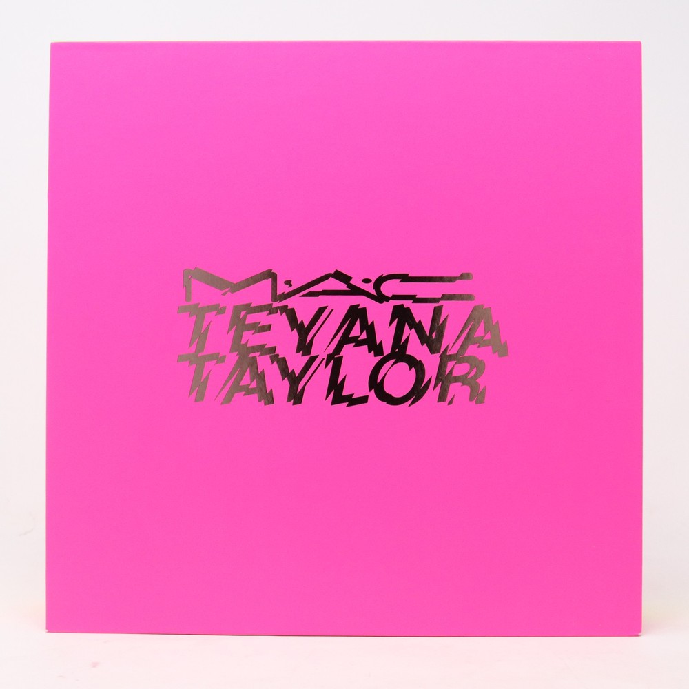 Mac Teyana Taylor 13 Pcs Set    /