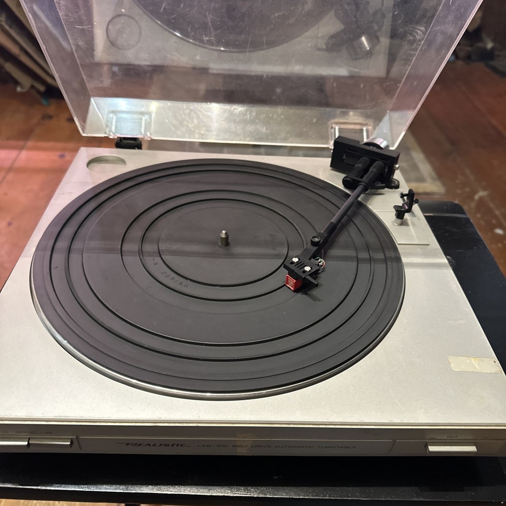 Realistic LAB-310 Belt Drive Automatic Turntable Needs A Needle, Works
