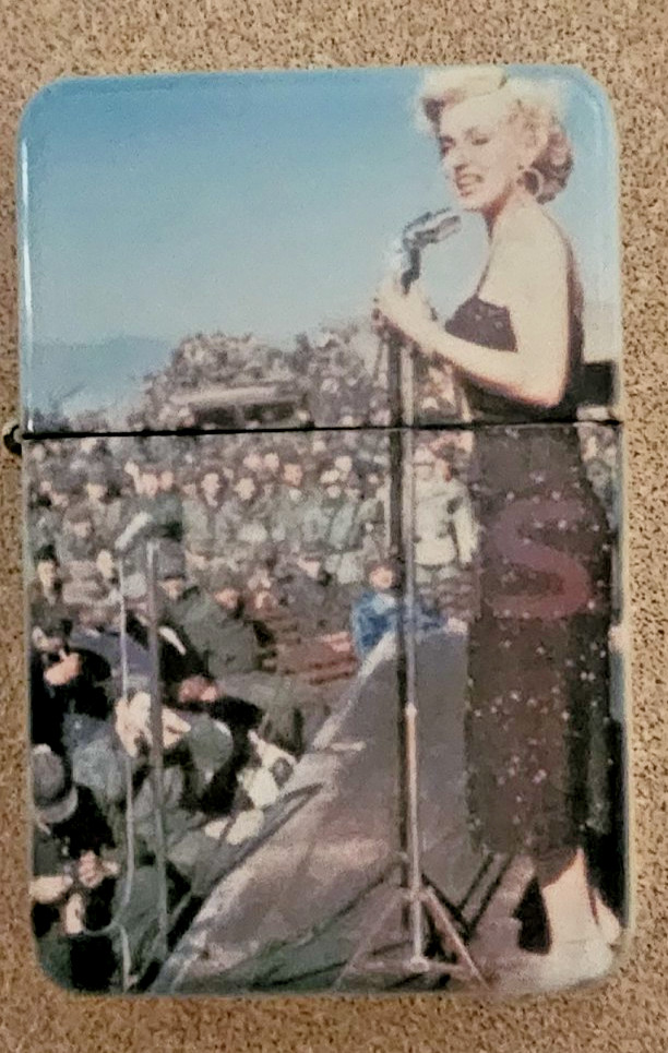 Marilyn Monroe💋USO  Lighter - Light Cigars Cigarette