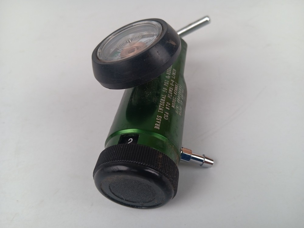 Probasics Oxygen Tank Regulator 0-8LPM CGA870