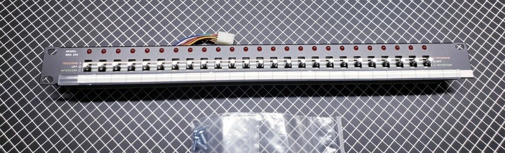 BOGEN Model SBA225 - 25-Key Station Panel Selector