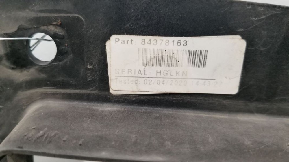 20 GMC YUKON DENALI AIR SHUTTER 6.2L L86