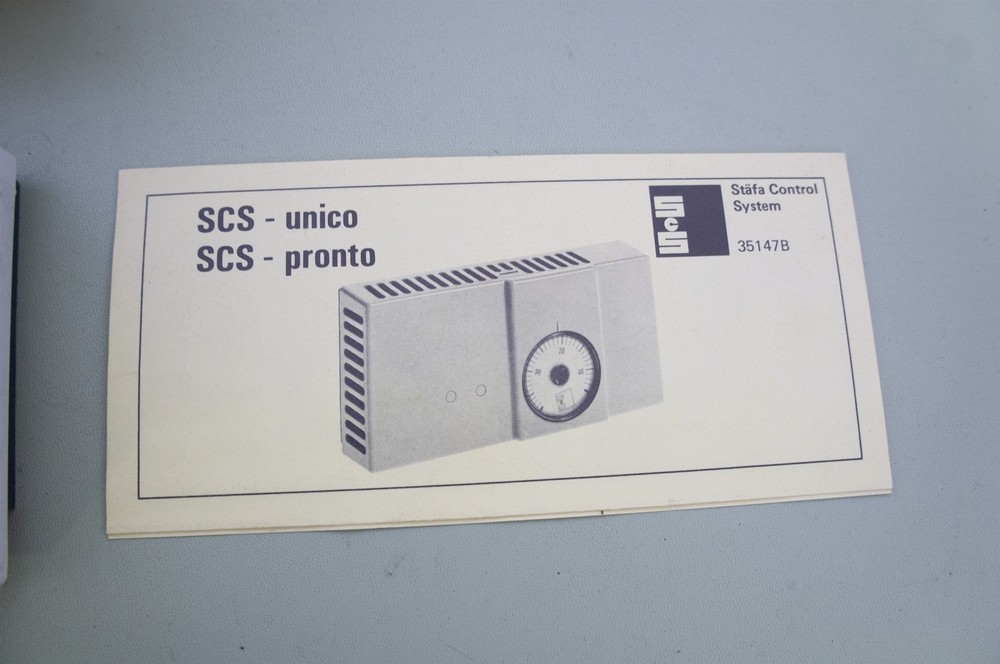 Lennox SCS Staefa Control System LVAV Varizone Temp Controller 48G52 35147B