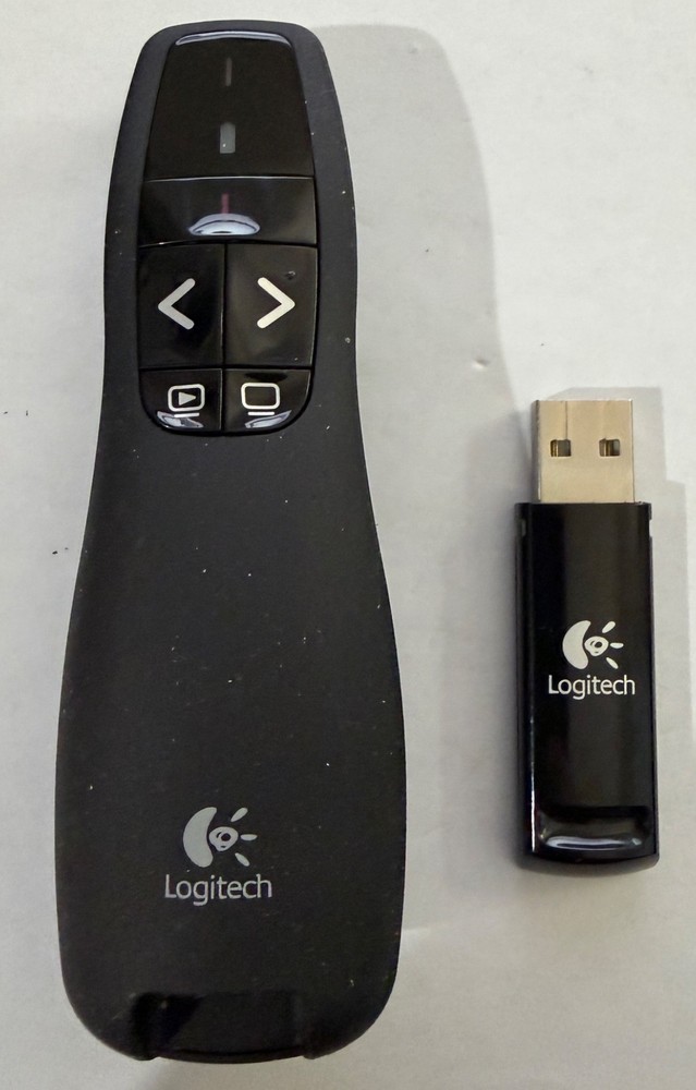 Logitech R400 Wireless Presenter Presentation Remote & Laser Pointer + Batteries