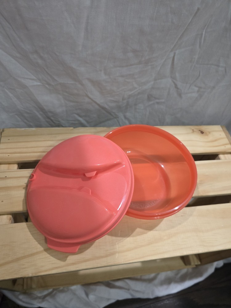 Misc. Tupperware Lids