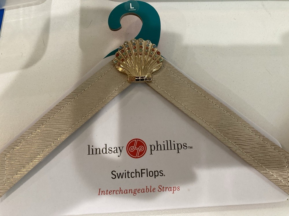 Lindsay Phillips Switch flops 2 Large Interchangeable Straps /Two Sets Of Snaps