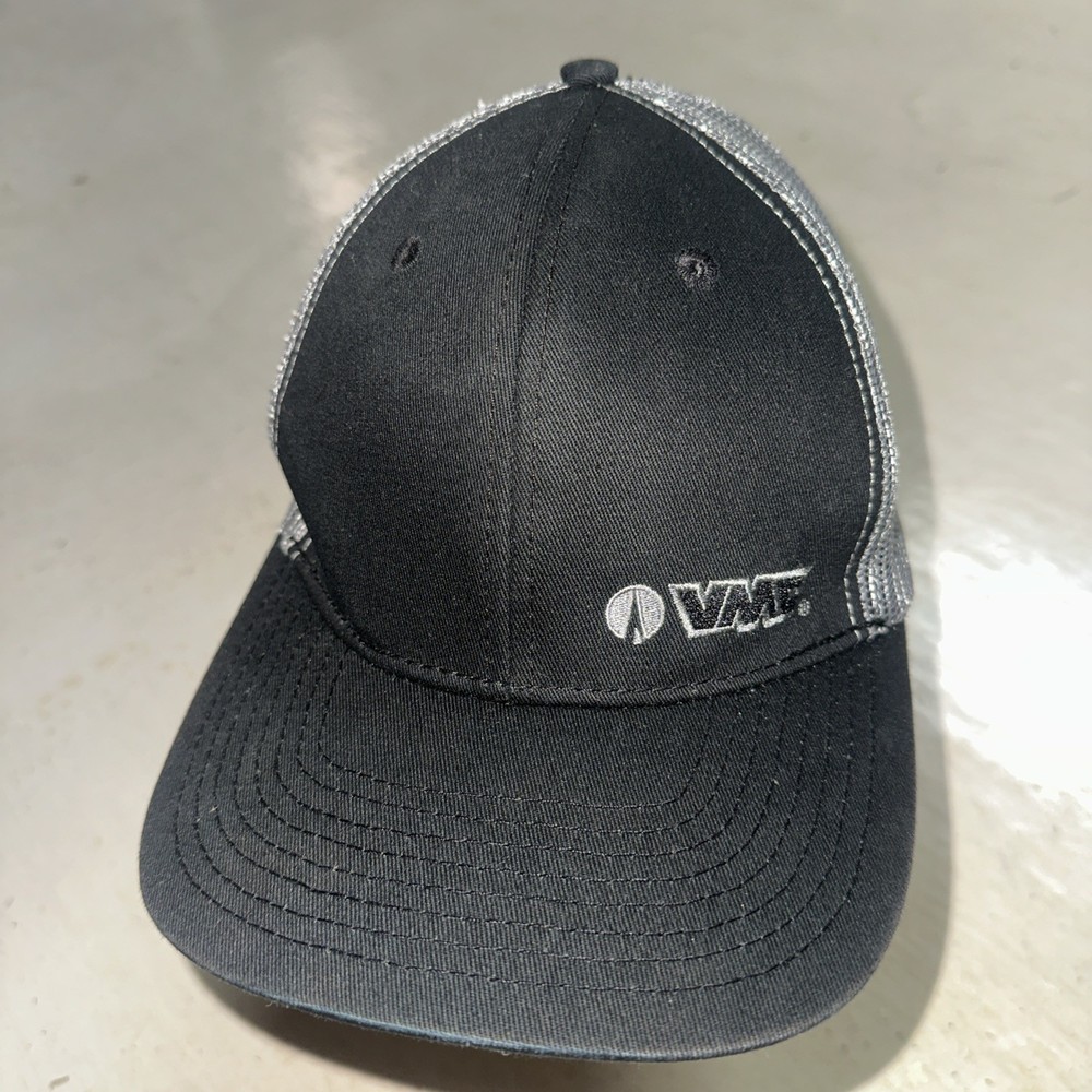 VMC Fishing Hooks Black Trucker Hat Adjustable Snapback Structured Gray Mesh