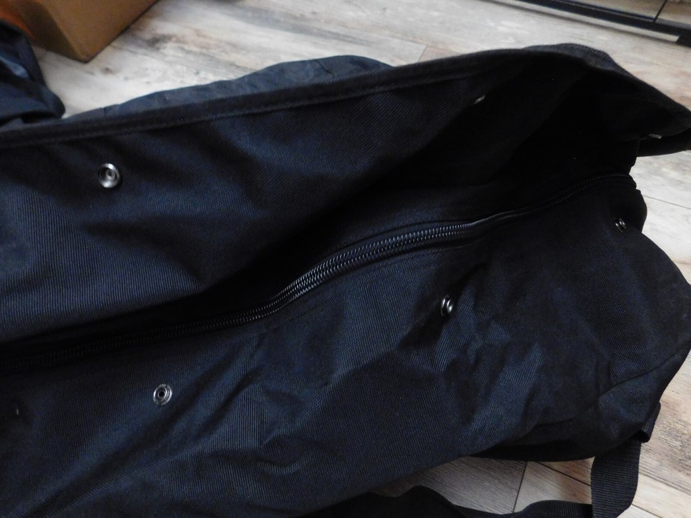 FLYING CIRCLE BLACK FLYER'S KIT BAG