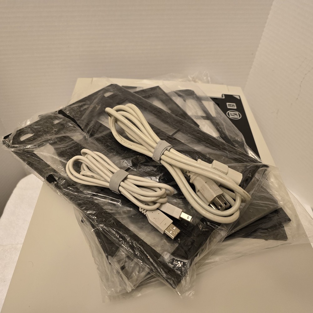 Epson Expression 1680 Flatbed Scanner & EU-35 Transparency Unit Tech Tested